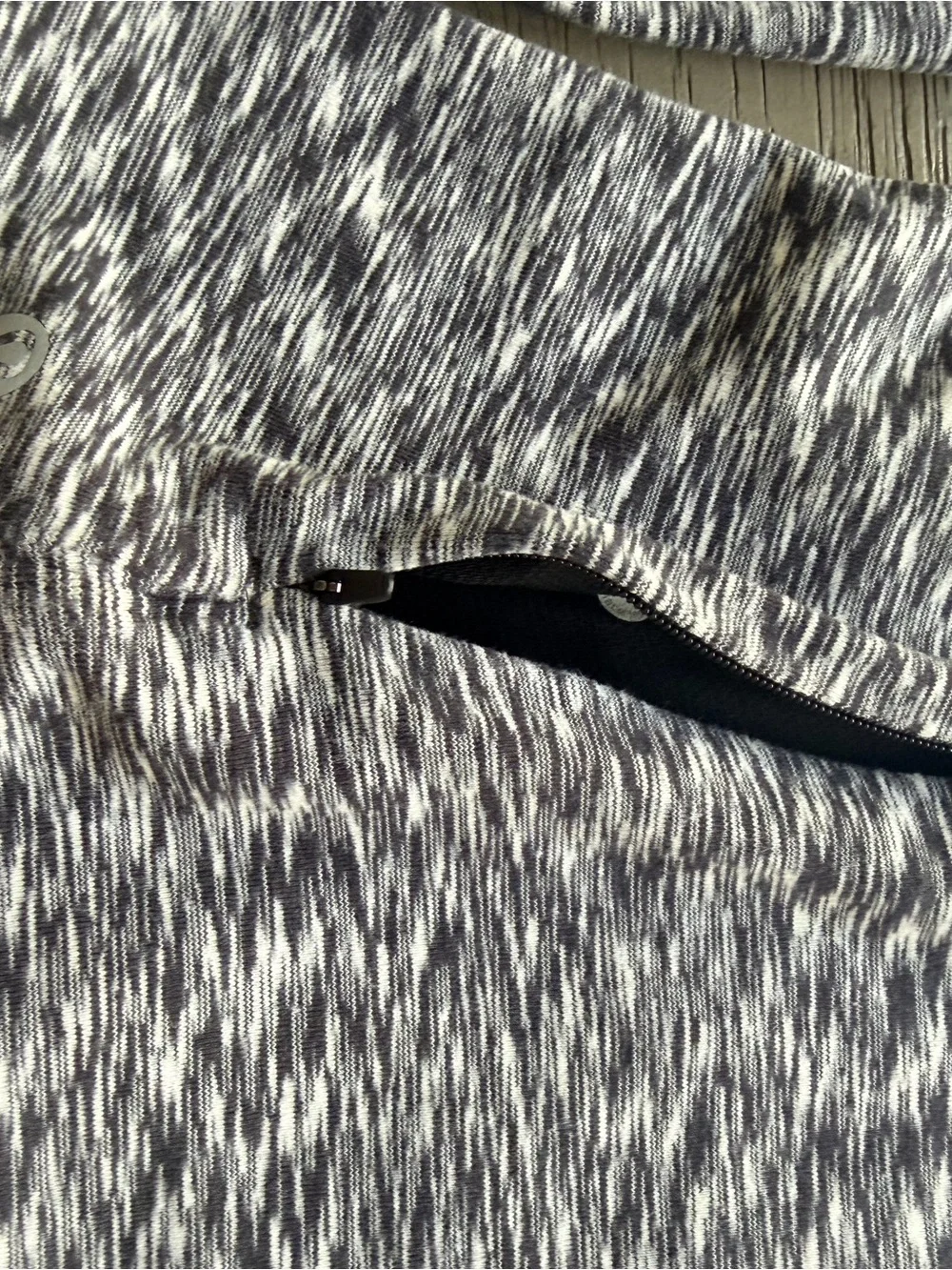 Lululemon Runderful Long Sleeve Shirt Space Dye Black White Rulu Womens